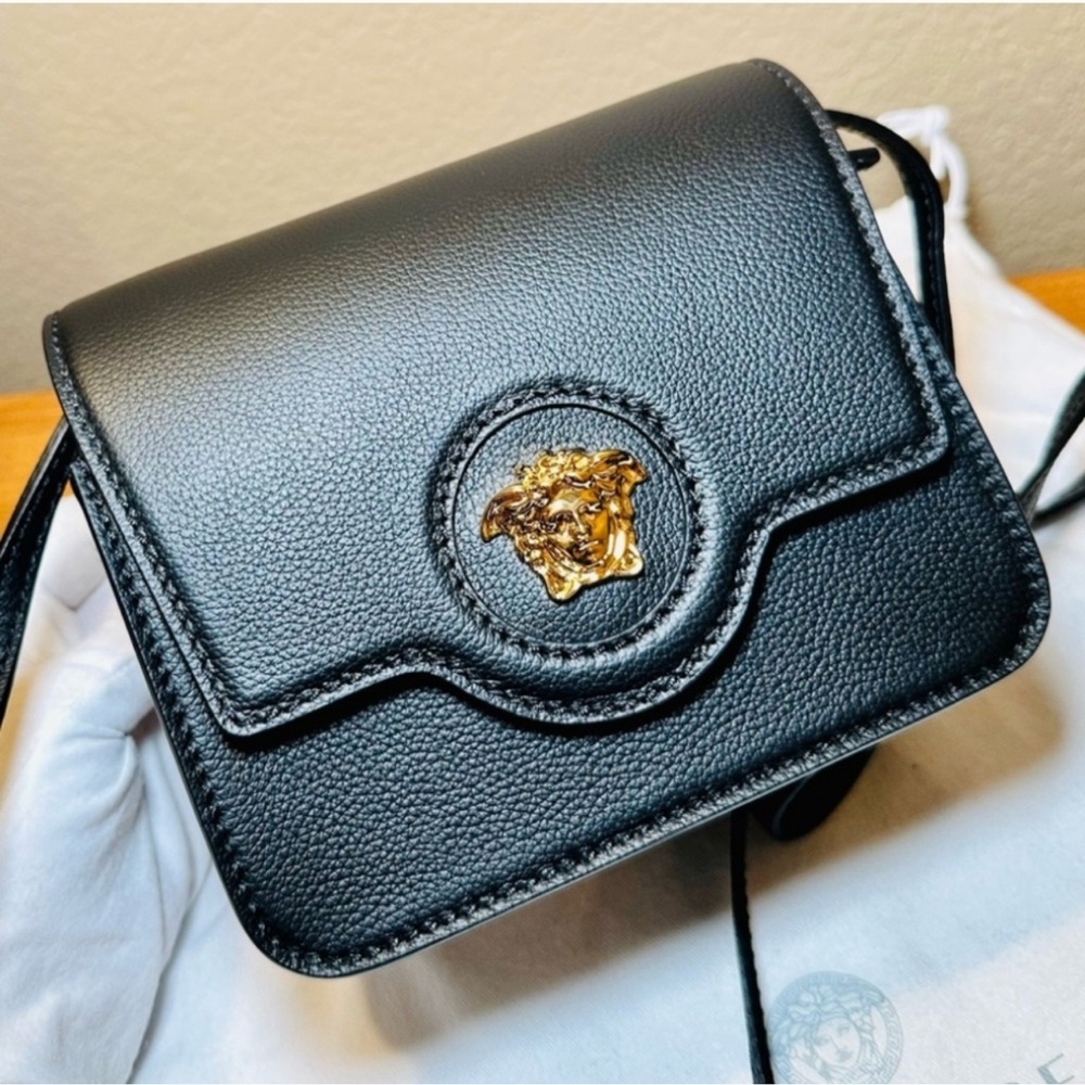 Versace Medusa Bag - Picture 9 of 11